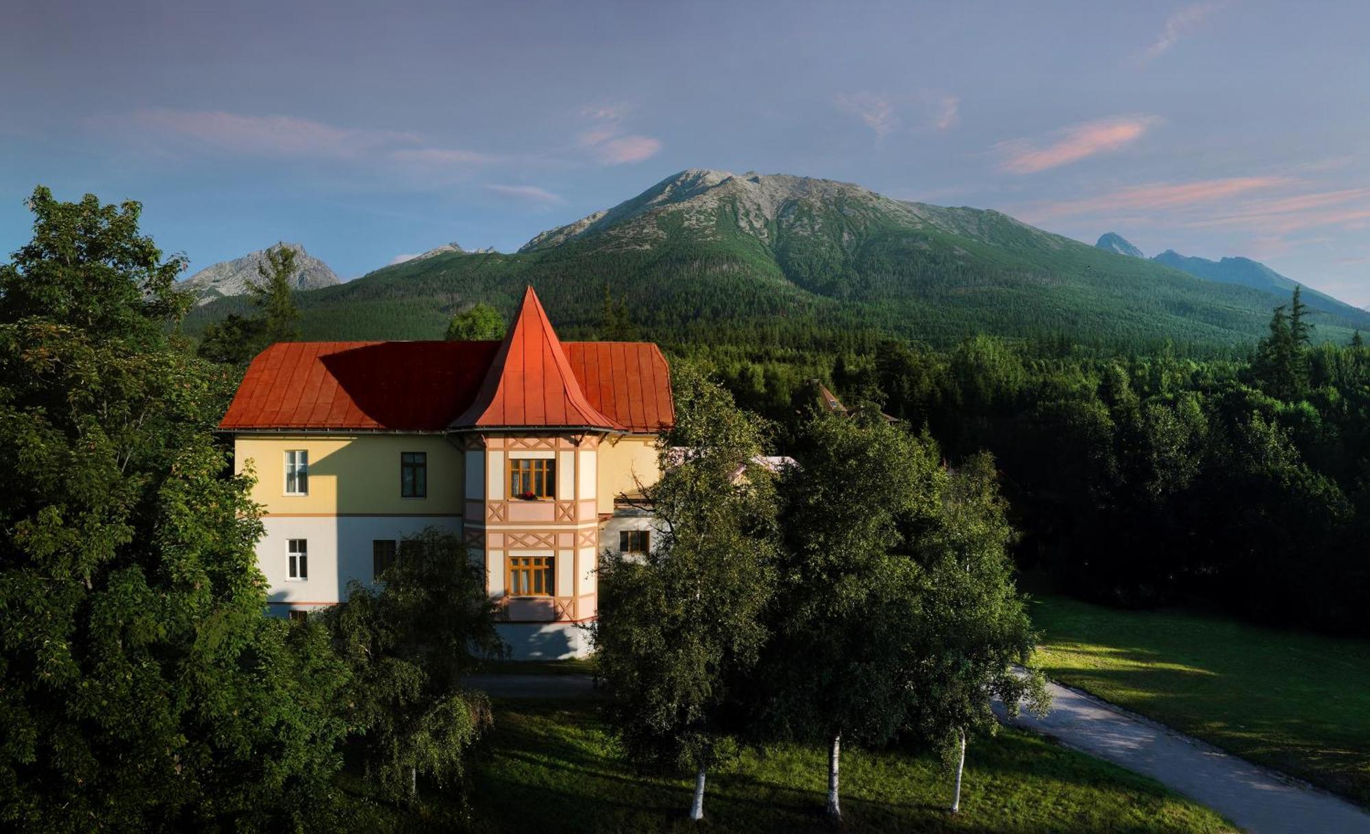 Apartmany Pavilon D - Budget, Classic, Family - Novy Smokovec - High Tatras Vysoké Tatry Buitenkant foto