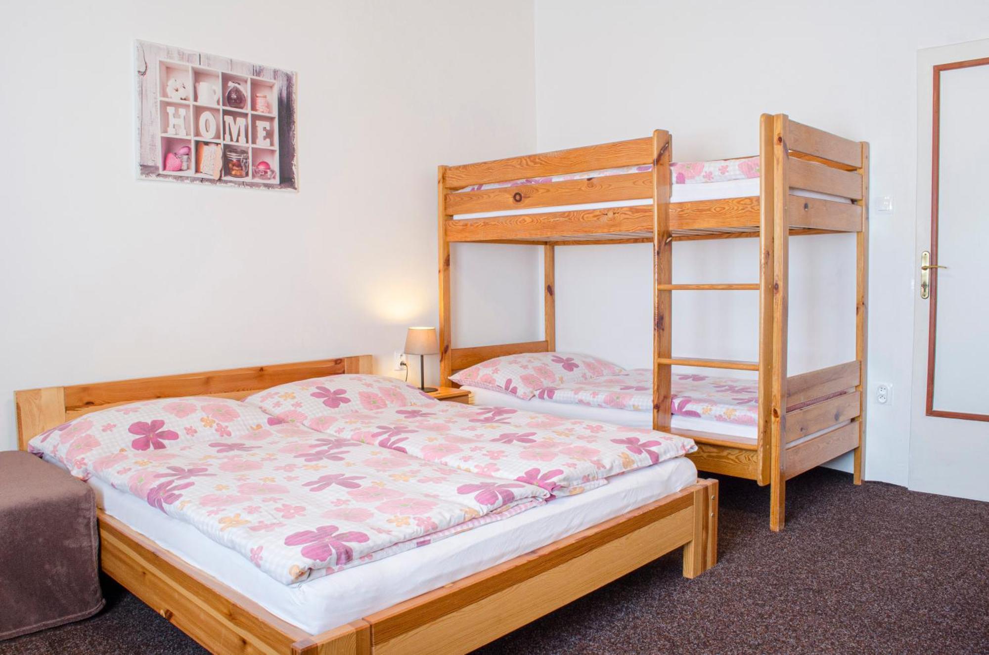 Apartmany Pavilon D - Budget, Classic, Family - Novy Smokovec - High Tatras Vysoké Tatry Buitenkant foto